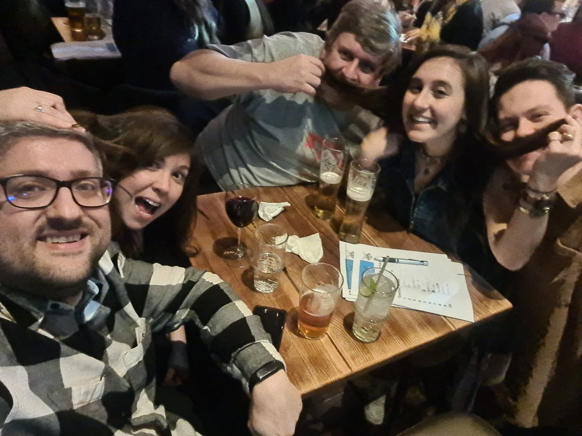 Five furry friends go quizzing...

It's the LCSL annual quiz!

❓️🥳 <a href="/CharitySoftball/">London Charity Softball League</a>