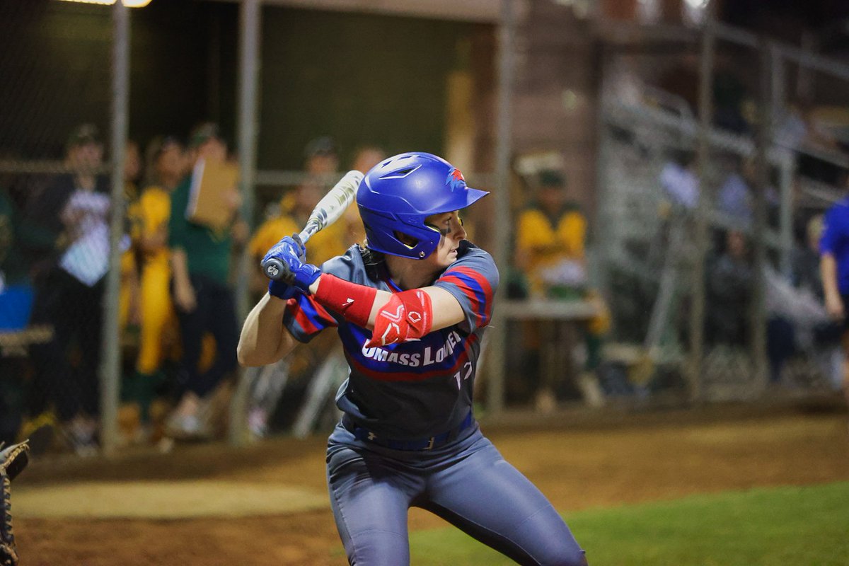 RiverHawkNation's tweet photo. Mya Case of @RiverhawkSB is the River Hawk of the Week!

Case finished this past weekend 6-for-15 (.400) with four runs scored and four RBI in four games. She also tied the @NCAASoftball Division I record of four doubles in a single game vs. Quinnipiac on Sunday!

#UnitedInBlue https://t.co/5mztrCDtQu