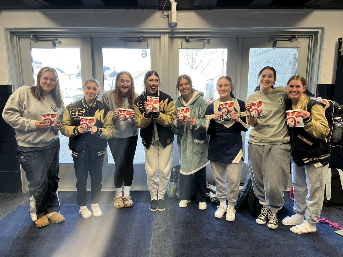 smcc_cheer's tweet photo. S/O to @ChickfilA in Sandusky  for feeding our varsity basketball team tonight! 💙💛🤍
#gopanthers BEAT Plymouth! https://t.co/x7bIvsLOrv