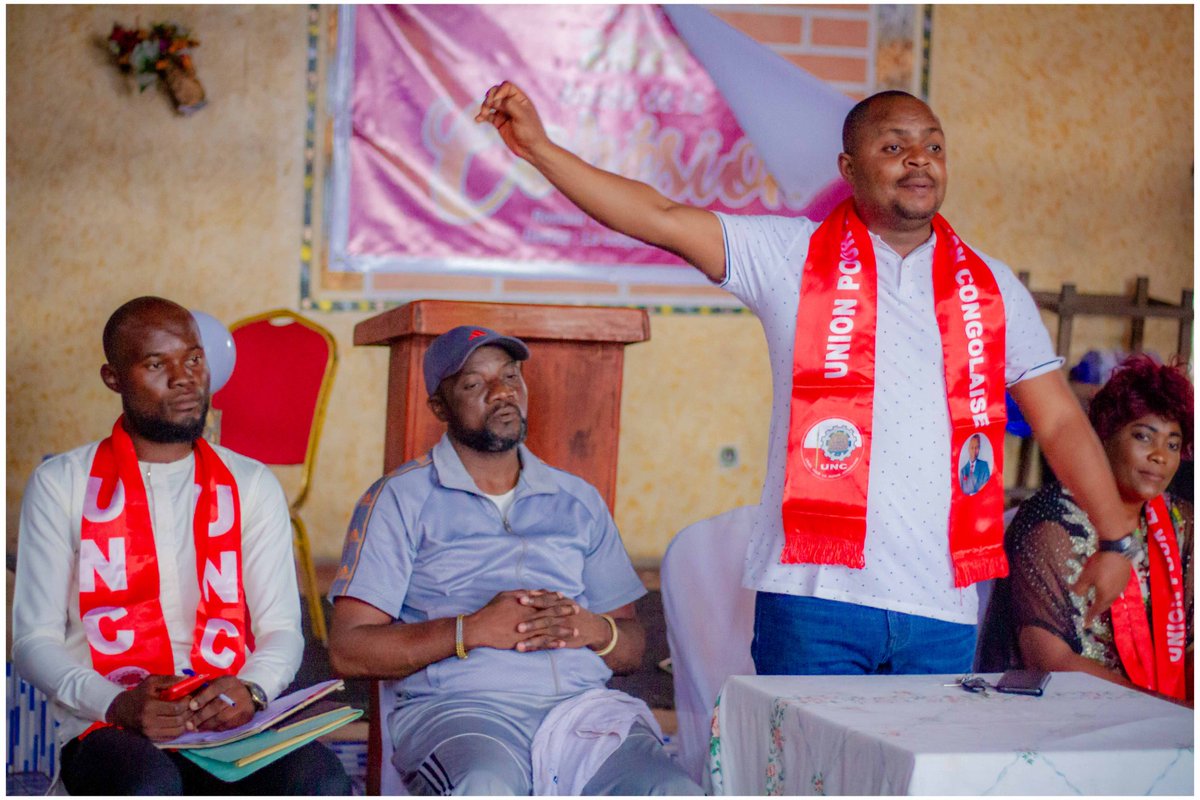 Lukajoseph243's tweet photo. #FULGURANTE #ASCENSION DE L'#UNC #FÉDÉRATION/#BUMBU, 

on la doit à l'#incontestable #fédéral @ParissSiamina ( l'homme des pleins ). 
#Bumbu est #conquis par l'#UNC !!!

@VitalKamerhe1 @BillyKambale1 @nlandumagloire1 @PapyOkata https://t.co/qnbO4U9vTb