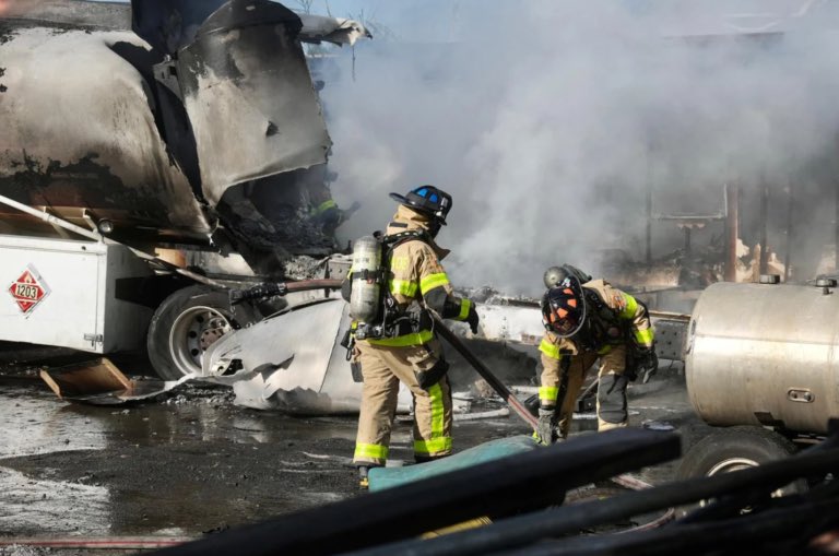 LawbyJP's tweet photo. Tragedy strikes as fatal vehicle fire claims two lives and injures five in Medley. Our hearts go out to those affected.  #MedleyFire https://t.co/73APGoT48S