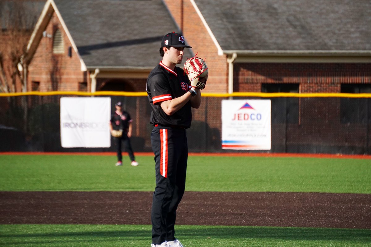 GWUBaseball's tweet photo. 🔴Top 1

Starting pitcher: REID BERTRAM, LHP
Great performance by the defense!

GWU - 0
EU - 0 https://t.co/cPAyTrm3pf