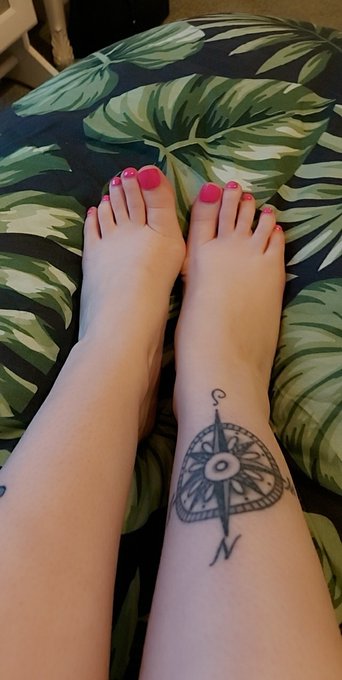 Fresh #pedicure do you like the colour?  #onlyfansgirl #feetfinder #FeetPictures https://t.co/Kz8oLd<a href="/tag/pedicure"class="tags">#pedicure</a><a href="/tag/onlyfansgirl"class="tags">#onlyfansgirl</a><a href="/tag/feetpictures"class="tags"><span>#feetpictures</span></a><a href="/tag/feetfinder"class="tags"><span>#feetfinder</span></a>