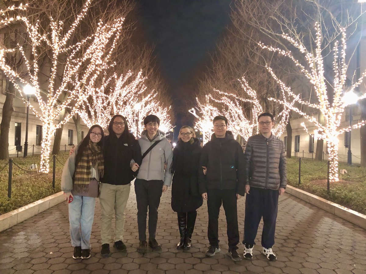 MineralsCloud's tweet photo. 🎉 Congratulations to Zhen Zhang from our research group in @APAMMSECU for successfully passing his thesis defense! 
🌟 Best wishes for your future academic pursuits! https://t.co/aukMMiO7FN
