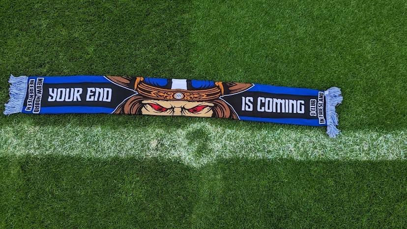 R_91__'s tweet photo. Kan iemand mij helpen aan deze derby sjaal van @nieuwnoord voor mijn verzameling? #camhee #Heerenveen #nieuwnoord ook houd ik mij aanbevolen voor andere Heerenveen / NN sjaals. https://t.co/VKvhCWiXDr