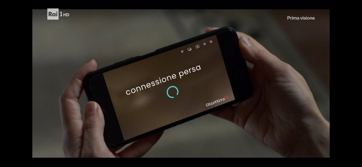 EMM293's tweet image. Dalla casa del grande fratello al Convento della Grande Sorella 
#CheDioCiAiuti7 
#spollondì 
@pierspollon