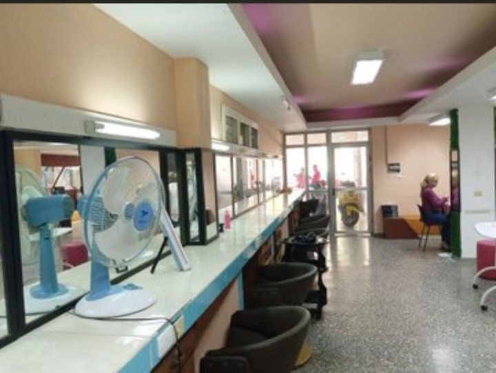 En #PinardelRío el Salón Primor, va cambiando poco a poco después de los efectos devastadores del huracán IAN.
#MejorEsPosible