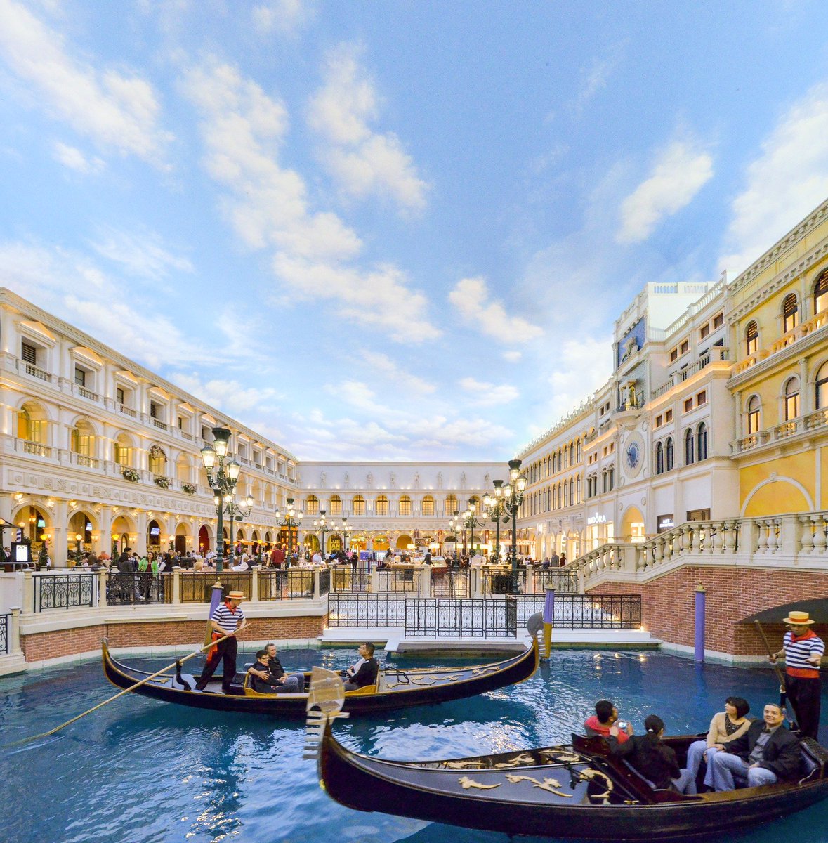 eTourismSummit tweet media