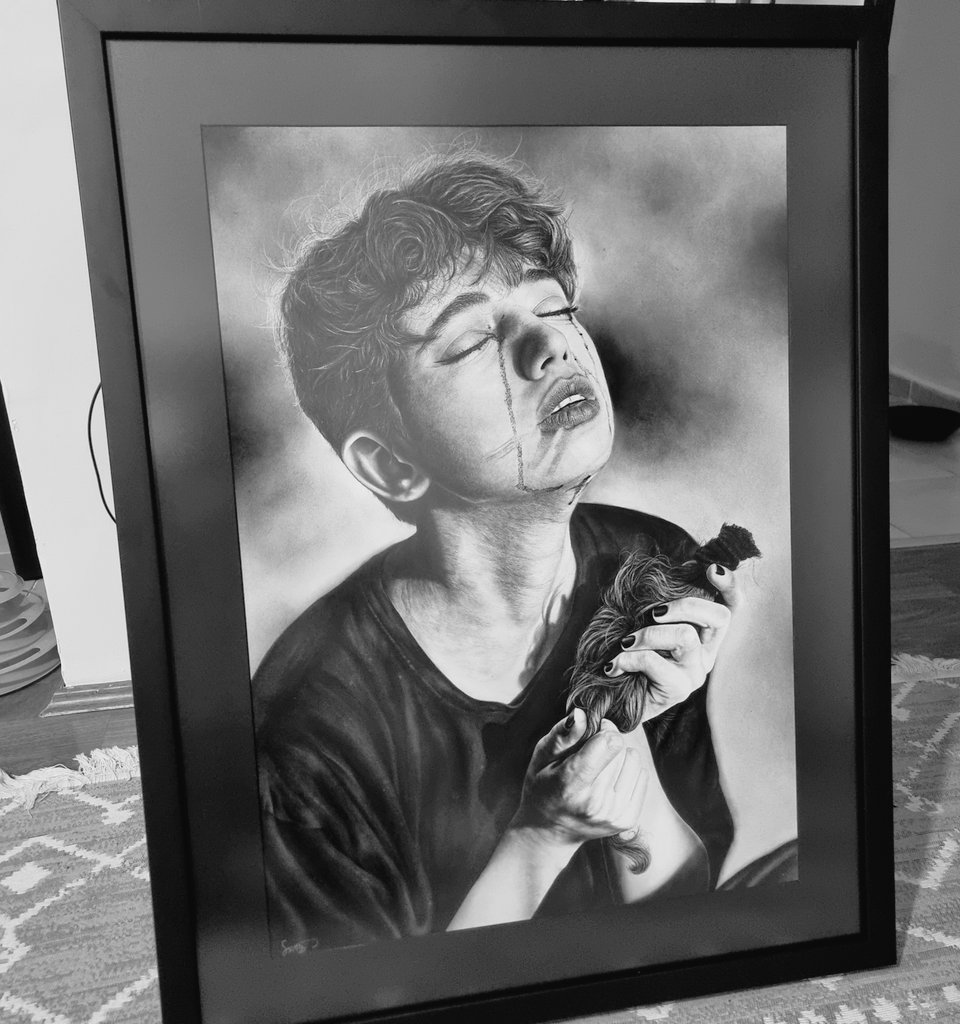 Anna on Twitter "RT SVosughian 🟡 PENCIL ARTWORK 🟡 Hand drew with