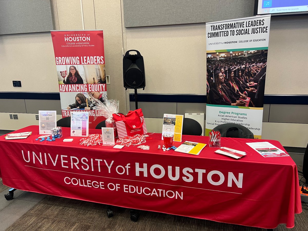 RFountain_RISE's tweet image. 📣Calling all @PasadenaISD_TX  employees!! Come to the Orozco Professional Development for our annual University Fair. You do NOT want to miss this opportunity to connect with incredible educational opportunities. #universityfair #continuedgrowth #advanceddegrees @PISD_RISE