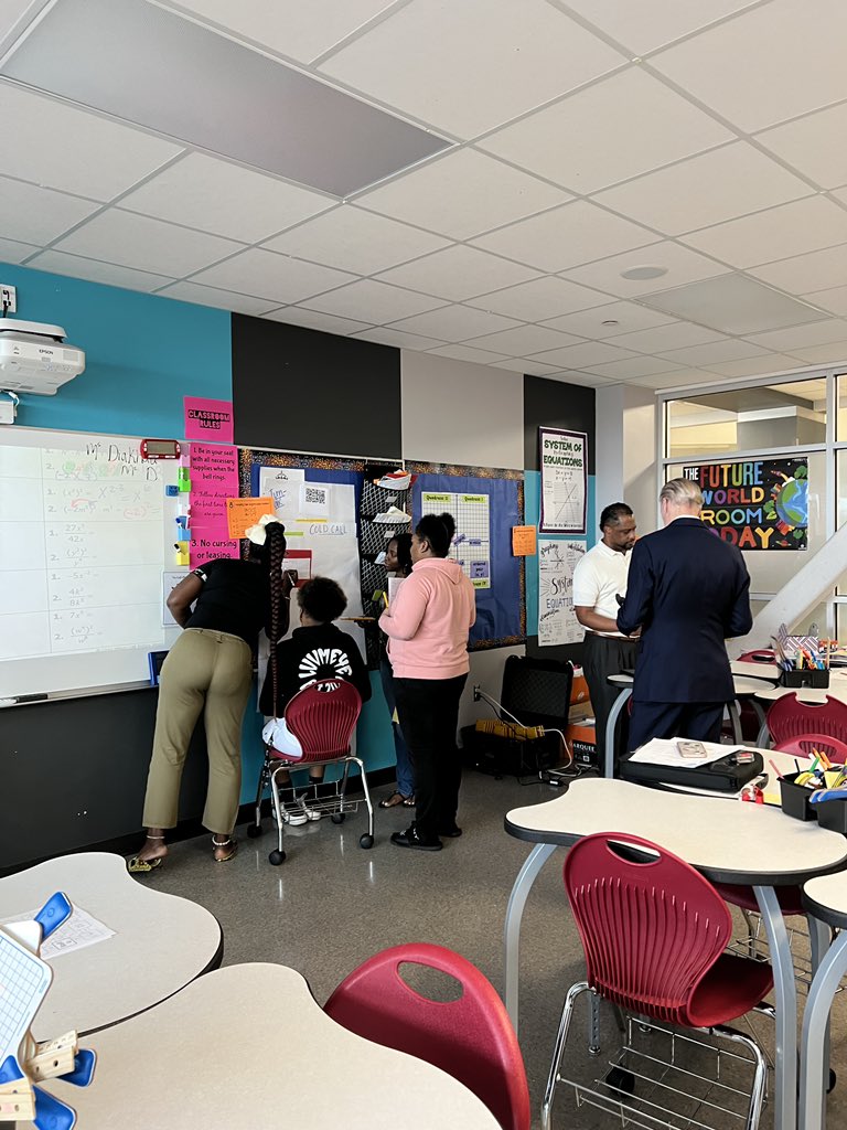 sirkim05's tweet photo. It was a great learning walk with my team #math #Algebra1 @childrenatrisk @FurrHS #leadlearner #learningstations #evidenceoflearning @EdleaderMoran @Rene_Lugo1 @mswheatfall @J_Calmese @mrs_ebradley https://t.co/KMHpD9TiAv
