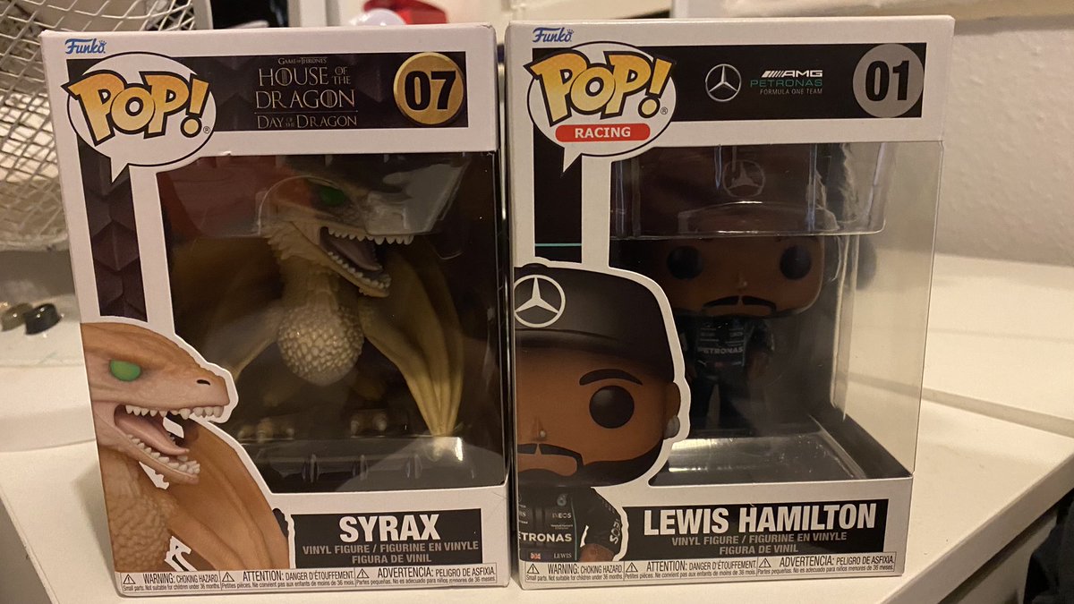 Fluffywolfie2's tweet photo. When I tell you that I don’t spend money that often but I spend more money in Manchester 😭😂 https://t.co/GJAZkfc8f1