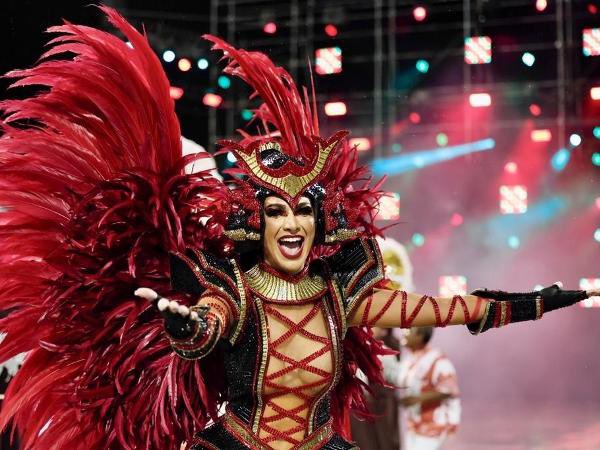 tickfeitoza's tweet photo. “Não tinha pra ninguém” ela fez por merecer! #mocidadealegre campeã do carnaval 2023 em #SaoPaulo.
#carnaval #SP #anhembi #fy #fyp #mocidadecampeã #Carnaval2023 #desfilesp #desfilesaopaulo https://t.co/yIvVFG6IqJ