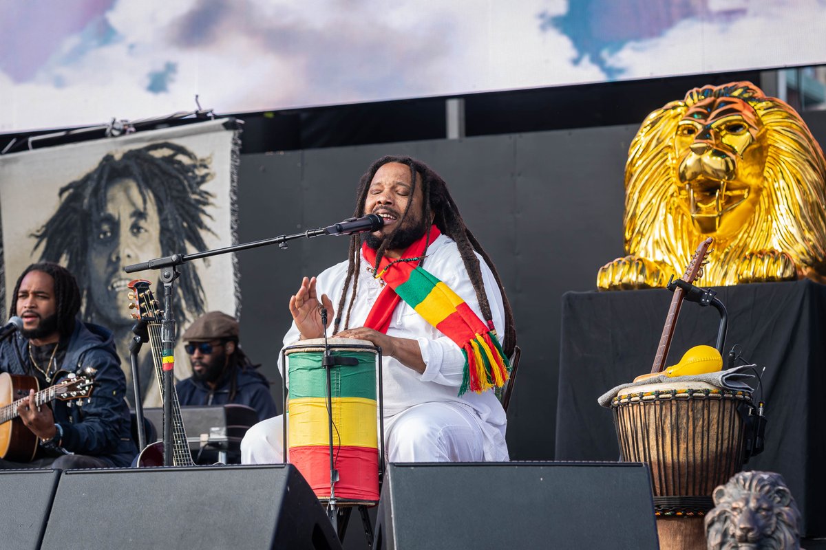 Give thanks #LongBeach 🙏🏾<a href="/calivibesfest/">CaliVibesFest</a>...jah live!
#calivibes2023