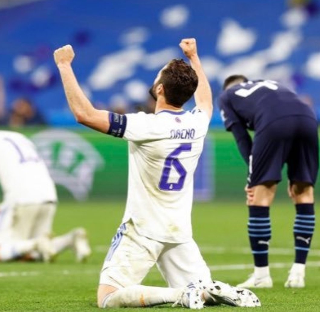 Otro día más de NACHO:
Entra en el min 27 perdiendo 2-1 en un sitio q no es el suyo y le toca defender a Salah que en ese momento estaba siendo el mejor del rival.
No le verás mañana en ninguna portada, pero este Futbolista es un Ejemplo de Profesionalidad y de Rendimiento total.