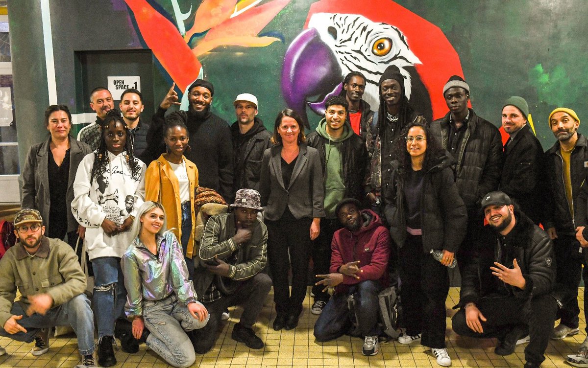 Johanna Rolland tweet media