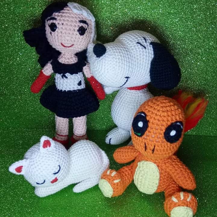 karina51791042's tweet photo. Quien no conoce a #cruella #snoopy #chamander #gato #amigurumis #amigurumi #crochet #crochetconamor #tejidoconamor #hechoamano #hechoconamor #tejidoamano https://t.co/nRCvW4Tkxo