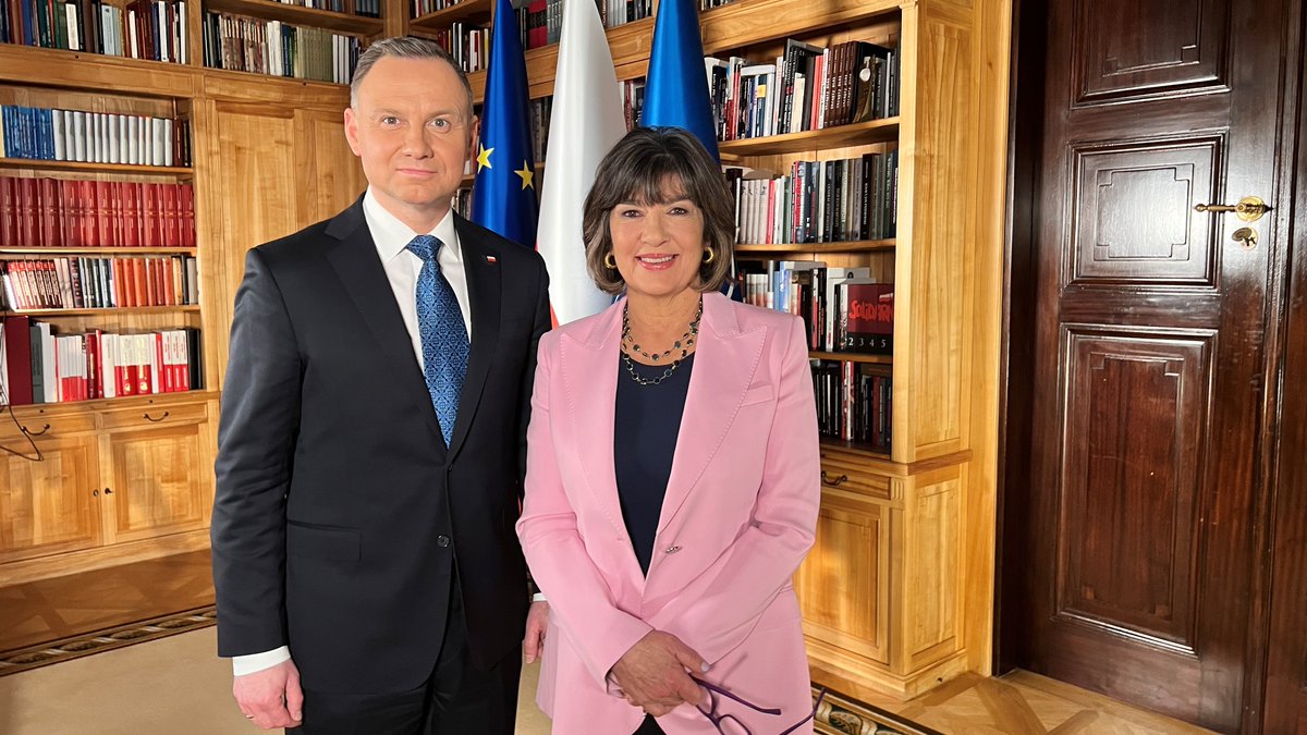 Christiane Amanpour tweet media