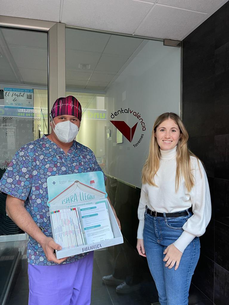 🗣️ La regidora de Promoció Lingüística, Àngela Llinares, ha assenyalat que "cuidar el valencià des de les institucions suposa protegir i enfortir la nostra llengua. Amb esta campanya es promou la lectura en la nostra llengua i la compra de llibres, donant també suport al comerç".