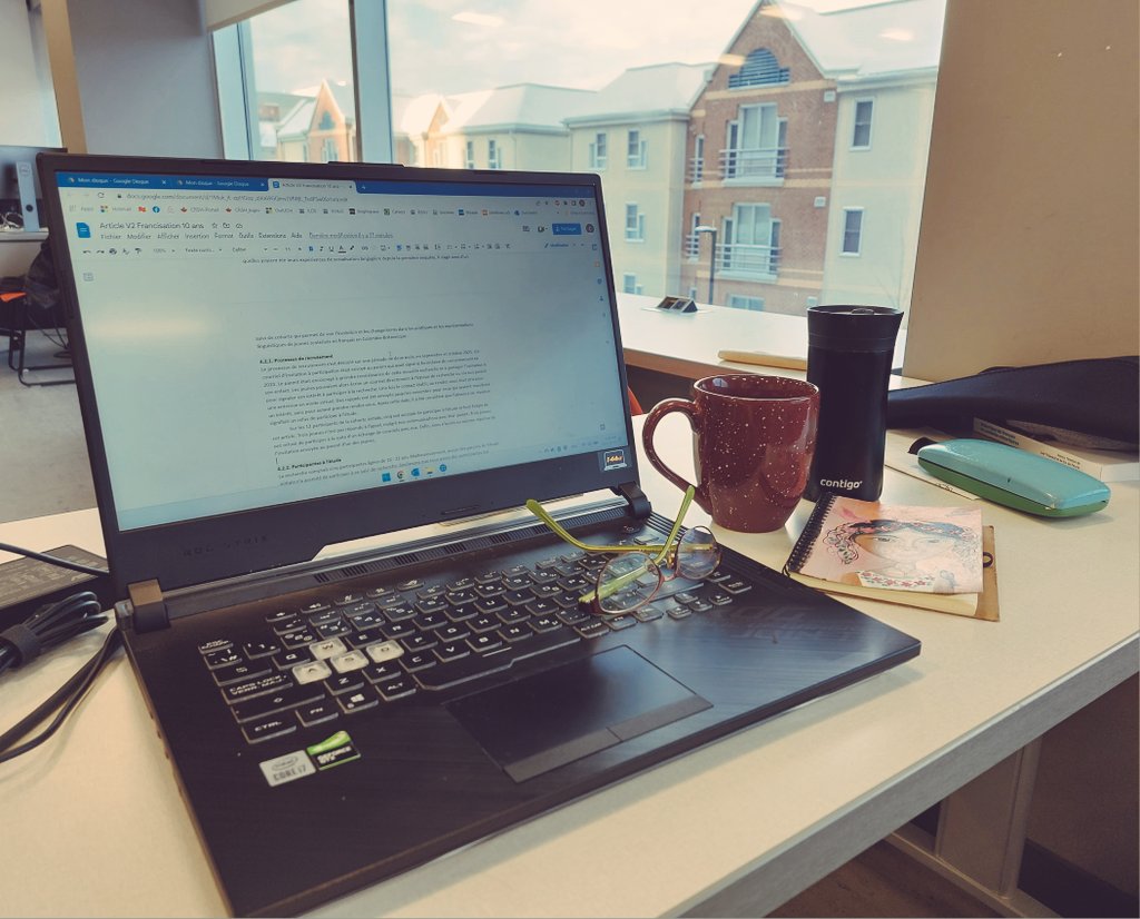 sympho11's tweet photo. Savoir que j'ai un #TDAH #ADHD et avoir enfin obtenu les ressources adéquates, ça se traduit par la capacité de prendre part à une retraite d'écriture et... d'écrire.
#adhdinacademia #AcademicChatter #publishorperish https://t.co/JLHLfDcB3d