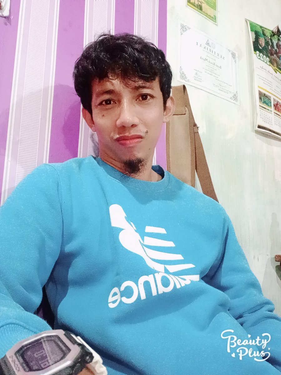 Hendytramp's tweet photo. Selamat pagi dunia 🥰🥰😍😍 https://t.co/RLH7IKXeyG