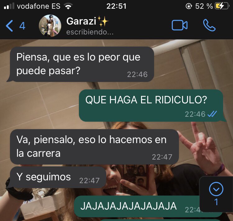 iraaitzloppez1's tweet photo. *yo pidiéndole un consejo a @garazi_markina * https://t.co/1AbW2CauI3