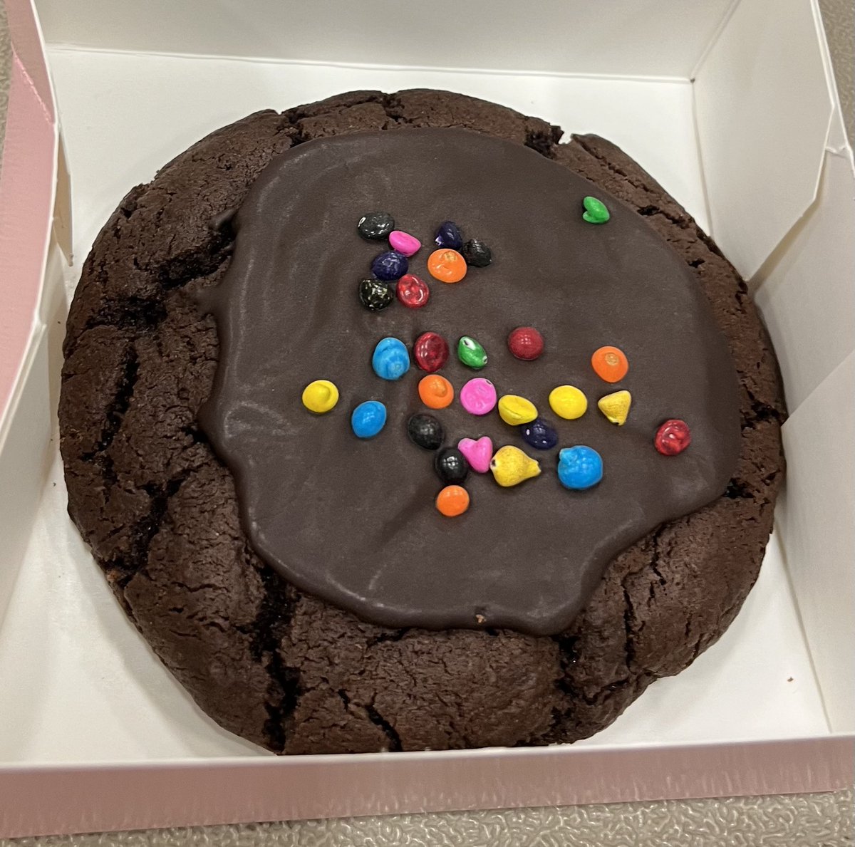 thank you to our AMAZING PFE for the yummy Pączki treat today! And for making our kids so happy with the Crumbl cookie sale at lunch. I was surprised by one of my sweeties with this sweet treat. <a href="/CenturyWildcats/">Century Junior High</a> <a href="/OSD135/">Orland District 135</a> #paczkiday