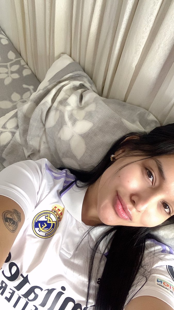 ᗰᗩᖇIE✨ tweet media