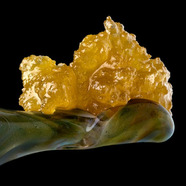 Lifted_cannabis's tweet photo. Find your bliss with our premium cannabis dabs! 💆‍♀️💨💚 Perfect for unwinding after a long day. #dabbingqueen #cannabisheals #weedaddict
📸 STEINFARM https://t.co/BHzwvhIgcr