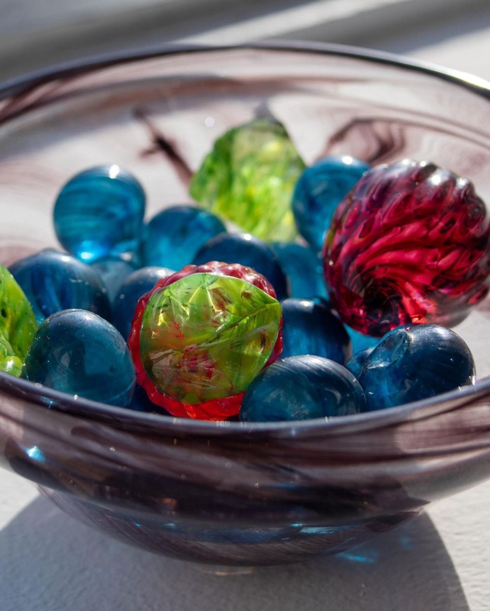 AlbertaUArts's tweet photo. Glass Show 2023
Photos from AUArts Glass Club
#auarts #weareauarts #auartsstudents #glassclub https://t.co/j1OxckoNlC