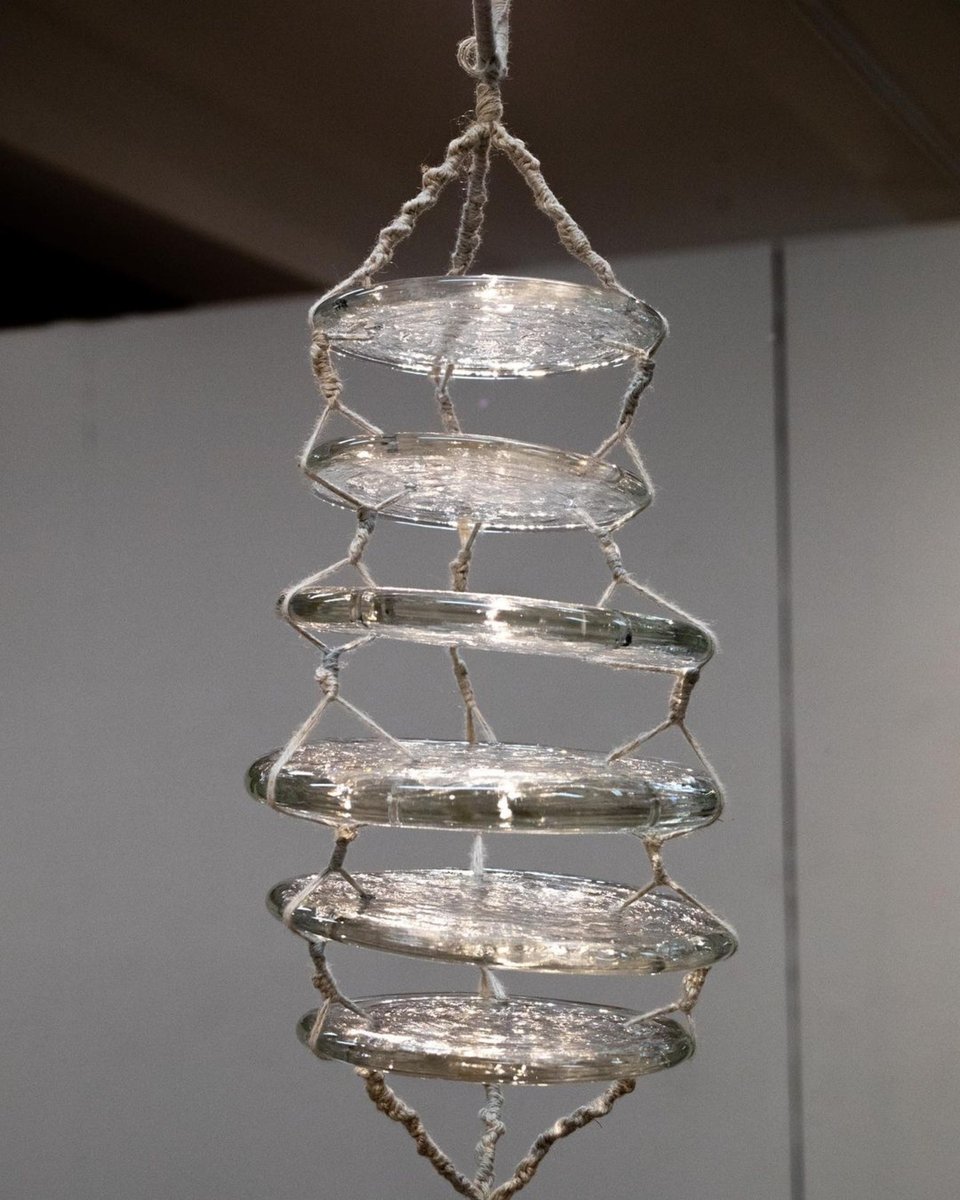 AlbertaUArts's tweet photo. Glass Show 2023
Photos from AUArts Glass Club
#auarts #weareauarts #auartsstudents #glassclub https://t.co/j1OxckoNlC