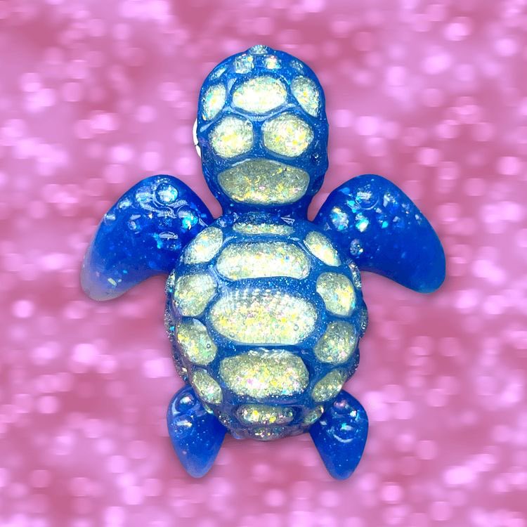 BigEyesCo's tweet photo. @_NftCollectors @cybotz_nft Turtle #147 
#NFT #NewNFT #NFTturtle #NFTpet #NFTsale #NFTart @opensea #opensea https://t.co/O85Z1r8FOs https://t.co/mPejTvrUnn