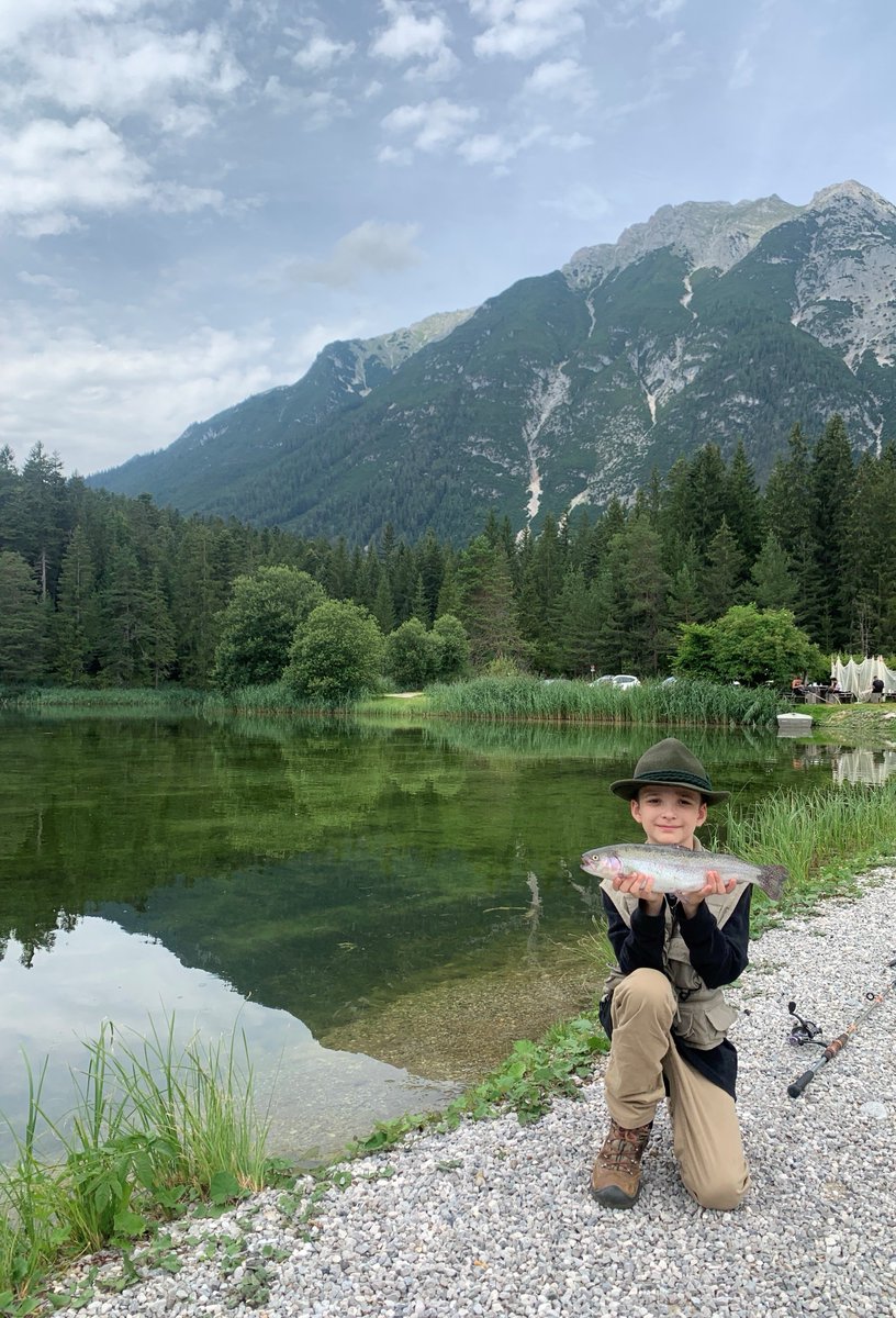 MeppsSpinners's tweet photo. Fishing [and catching] with a view!

Austin had quite the backdrop for this rainbow trout that he hooked into with his Aglia Brite. Austin caught this fish in Austria last July, but it sure gives us the itch to want to get back out on our local trout streams! #MeppsCatch https://t.co/qfcNokcZ3m