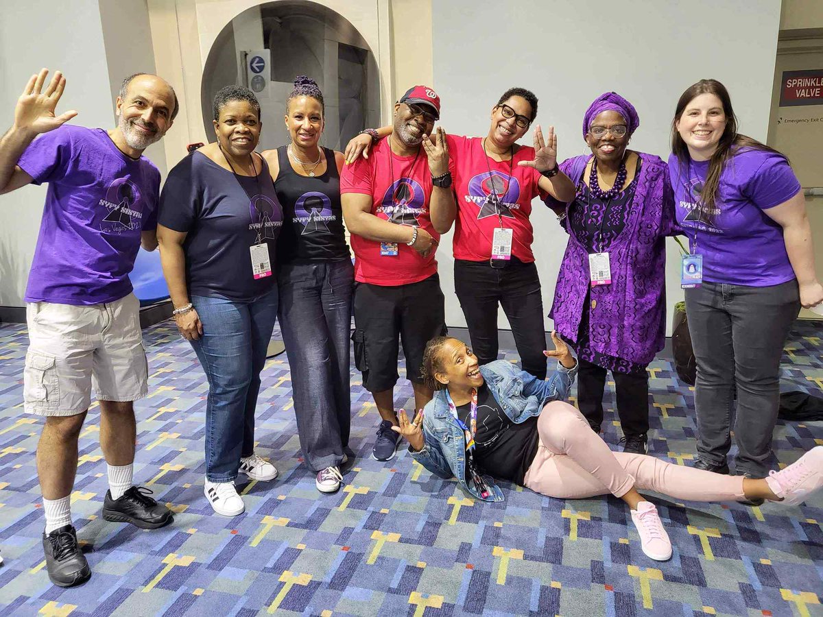 ScienceDiv's tweet photo. This #TrekTuesday I want to thank the incredible, amazing @SyfySistas for including us on their latest podcast. Memory lane is a path best traversed with friends.

Listen ➡️ https://t.co/Hw1qRtwJin https://t.co/xsIXpV2lX1