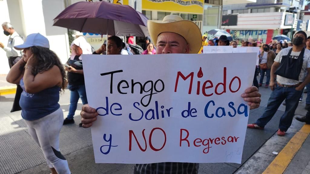fneriando's tweet photo. #SeguridadParaEstudiantes
 Sin ninguna respuesta de parte de las autoridades, todos los integrantes de la FNERRR a nivel nacional nos unimos en forma de protesta para que nos agan caso a nosotros los estudiantes ‼️ https://t.co/9xORXG94xS