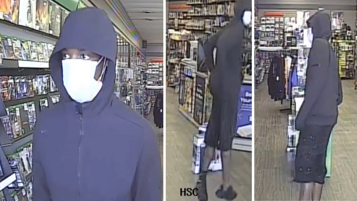 LenexaPolice's tweet photo. We are trying to ID this suspect who was involved in an armed robbery in Lenexa last week. During the robbery, employees were threatened with a gun and tied up.
If you have info about the identity of this suspect please call our detective at 913-825-8169. https://t.co/fb9Ks3uHnZ