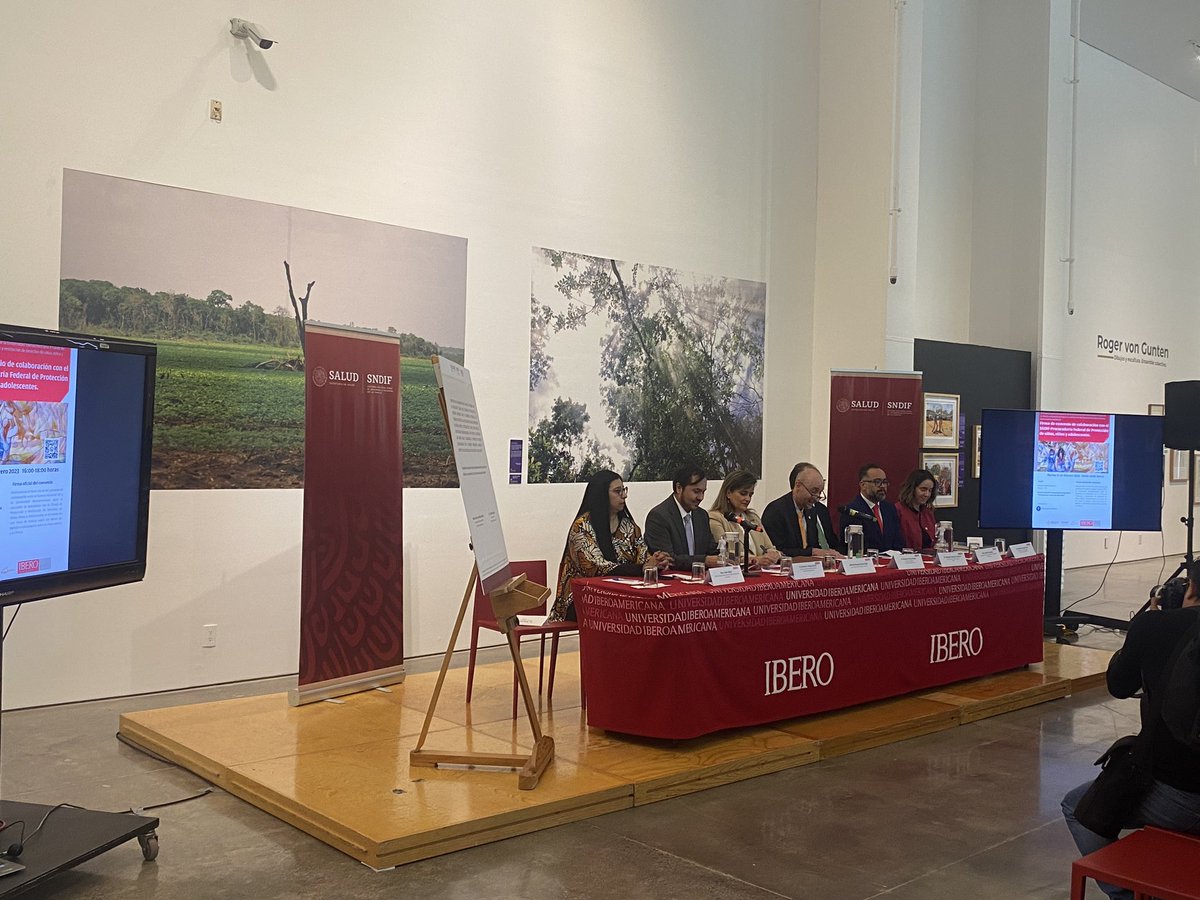 ibero_derecho's tweet photo. Comenzamos  la firma de convenio de colaboración con el @DIF_NMX. También acompáñanos a la presentación de una exposición fotográfica 📸y una mesa sobre acceso a la justicia de NNA, con personas expertas en el tema. 

Síguelo por: https://t.co/iXDgZx6hmC https://t.co/38zflM5bKh