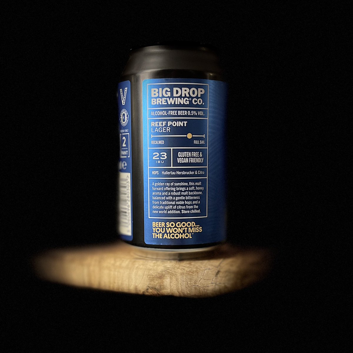 LiberianEnglish's tweet photo. 🎗️#AlcoholFreeAward rating is “good enough if the menu is limited” 0.5%🍺 Reef Point from Big Drop (Ipswich, England) — Over Drinking 312th tasting 🎬 44; ⚓️ 40; ⚖️ 45; 🏁 46; lager with Hallertau Hersbrucker, Citra hops 23 IBU #AFAnotable #AlcoholFree @bigdropbrewco #BeerSoGood https://t.co/sWf8oxt64N