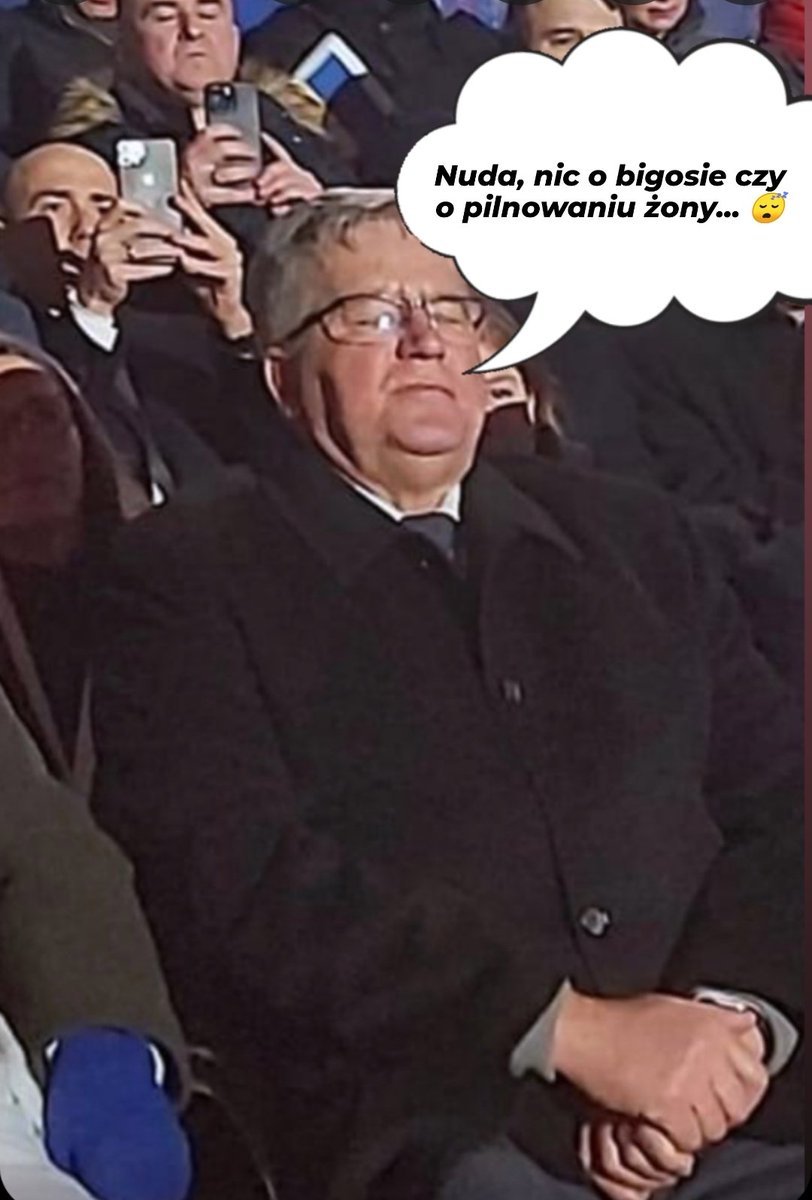 dinozaurow's tweet photo. Jakoś tak nudnawo 😴😂
#Bronek #JoeBiden #Russia https://t.co/5xlYZwBnSh