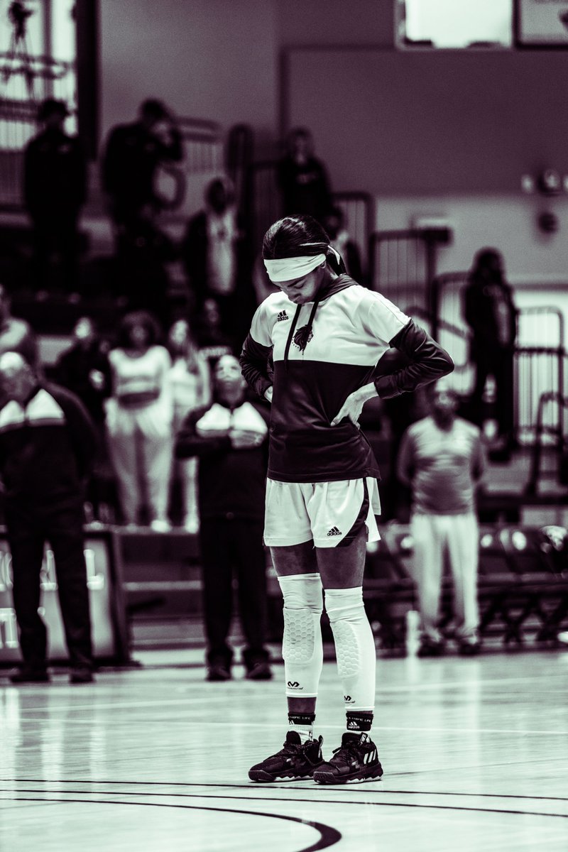 VMinikwu's tweet photo. FMU🦁 https://t.co/TMwbjUe3jX