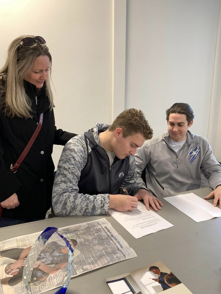 Officially signed with CUNE Speech! Can't wait to get to work there this fall! <a href="/CUNE/">Concordia University, Nebraska</a>