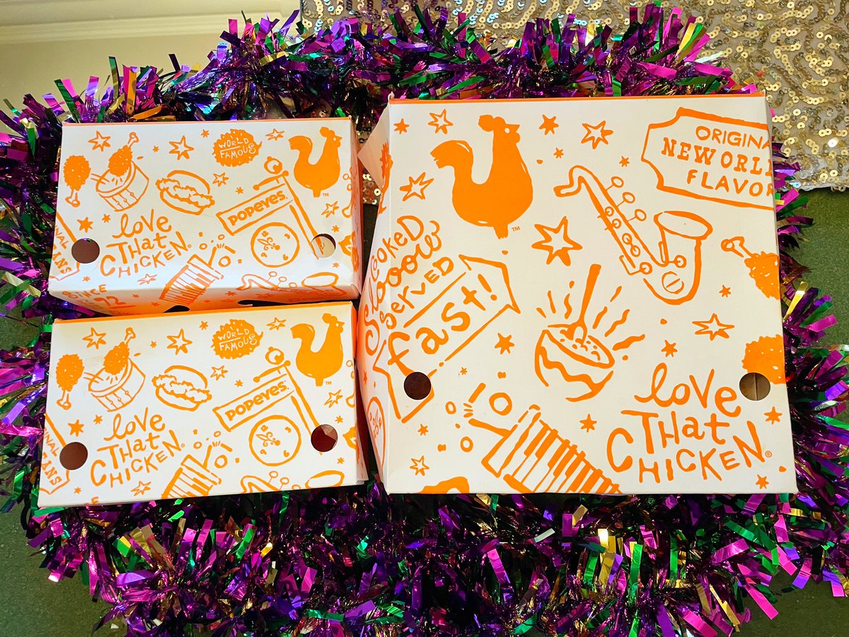 DavidMora's tweet photo. Mardi Gras must have! @Popeyes ๐๐๐ #LoveDatChicken #NewOrleans https://t.co/bt79ZLLMNu