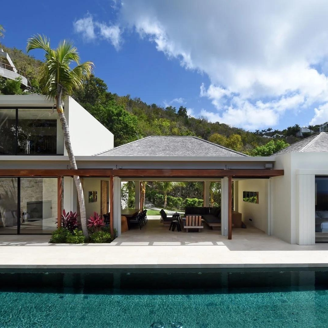 RentalEscapes's tweet photo. 📍Vesper, Lurin, St Barts
.
.
.
#rentalescapes #travel #luxuryvilla #luxurytravel #luxuryhomes #luxuryrealestate #luxurylifestyle #beautifuldestinations #luxuryliving #luxuryworldtraveler #holidayrental #stbarts https://t.co/doIHkC84VI