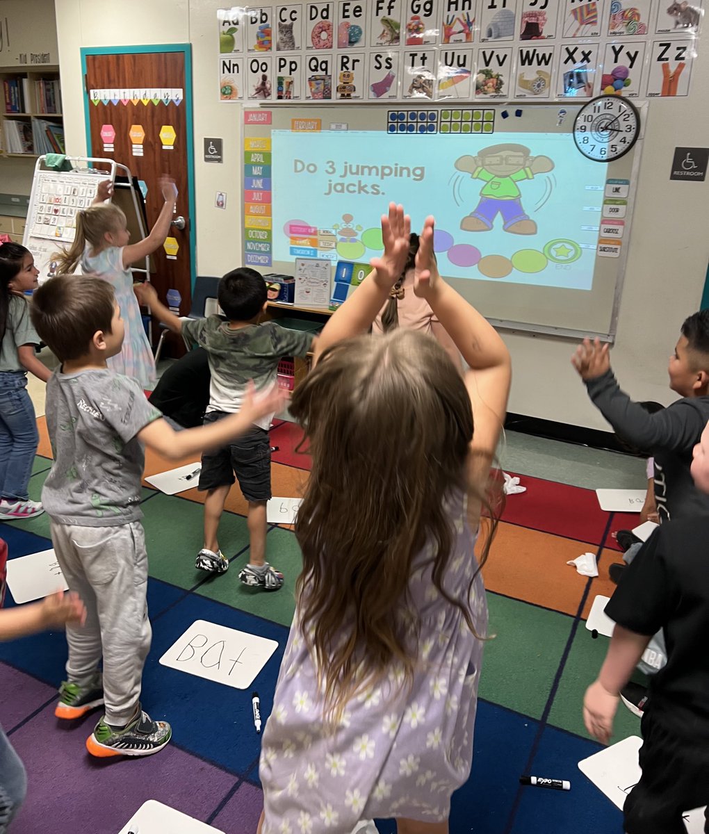 MrsCoachNance's tweet photo. We played a new game today to practice phoneme substitutionโฆ Word Wigglers!! I love how focused and engaged they were, but the best part was seeing ALL my babies be successful. โค๏ธ #growingreaders #phonemicawareness #letsplayagain #iteachk https://t.co/VnWx5AUlZc