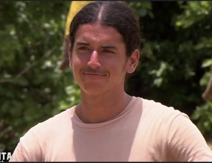 Maddy_LD's tweet photo. Just Riadh vs Just Grillade 

#KohLanta #KohLanta2023 #KohLantaLeFeuSacre  #ericjudor https://t.co/MUJd8fYmp9