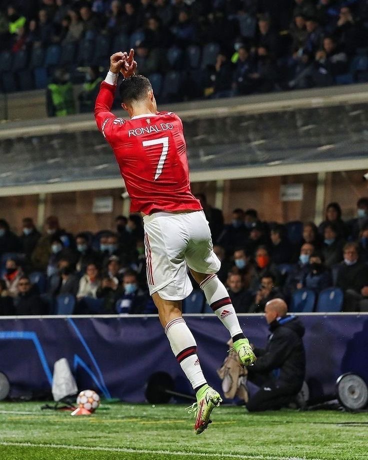 RMD64's tweet image. CR7 &amp;amp; Vini 🤍🤍