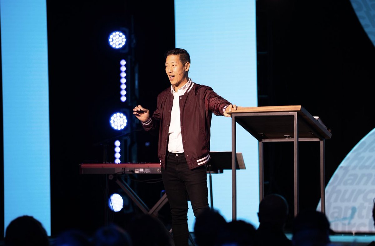 “A unified church is not about the absence of conflict, it’s about the presence of reconciliation.” @pastormlee 🤝 | #SNGathering