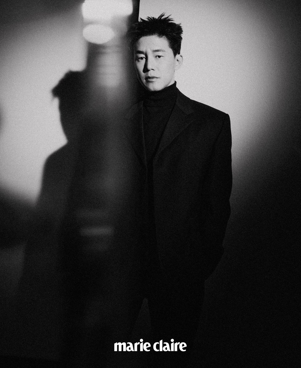 marieclairekr's tweet photo. 이 조합 실화인가요. 영화 <#대외비>의 세 배우 조진웅, 이성민, 김무열 배우가 마리끌레르 3월호 카메라 앞에 섰습니다. 움직이는 인간 영화, 연기력 끝판왕, 세 배우의 아우라와 존재감만으로 레전드 화보가 만들어졌다죠. https://t.co/liorjuCvKz