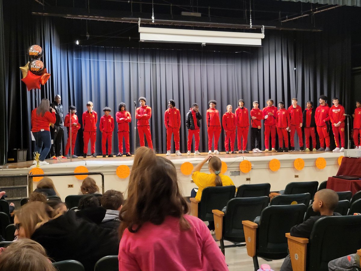 Dr_Joe_Peacock's tweet photo. Avalon Elementary held a pep rally this morning for our Northgate Boys Basketball team as they enter the WPIAL playoffs tonight! https://t.co/UtvcS2Ri0L