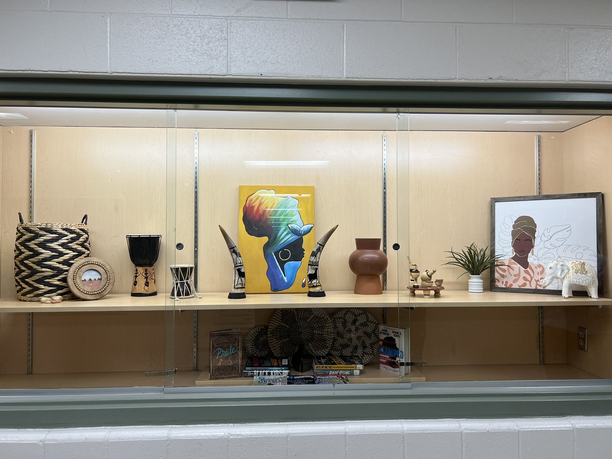 New display case @SpartansAtMTS for BHM and beyond hopefully #BHM @LDCSB #studentlead